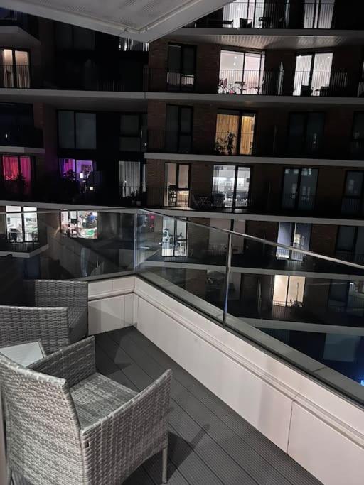 Stylish Apartment Docklands Londres Extérieur photo